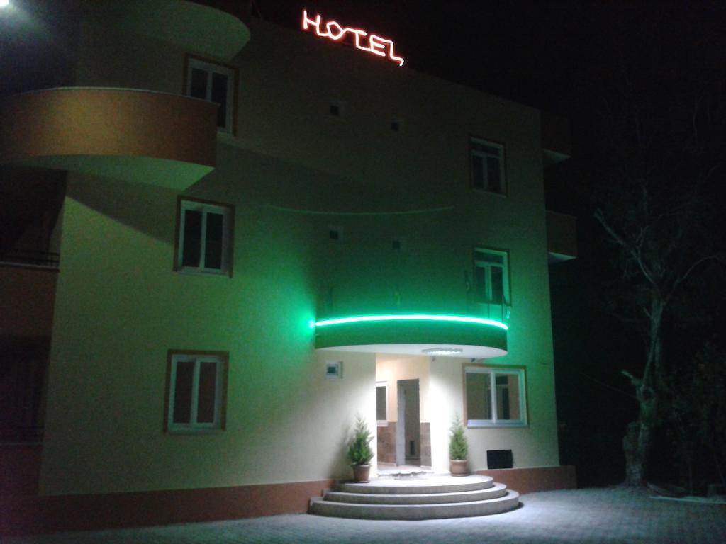 Hotel Grun Kızılot Екстериор снимка